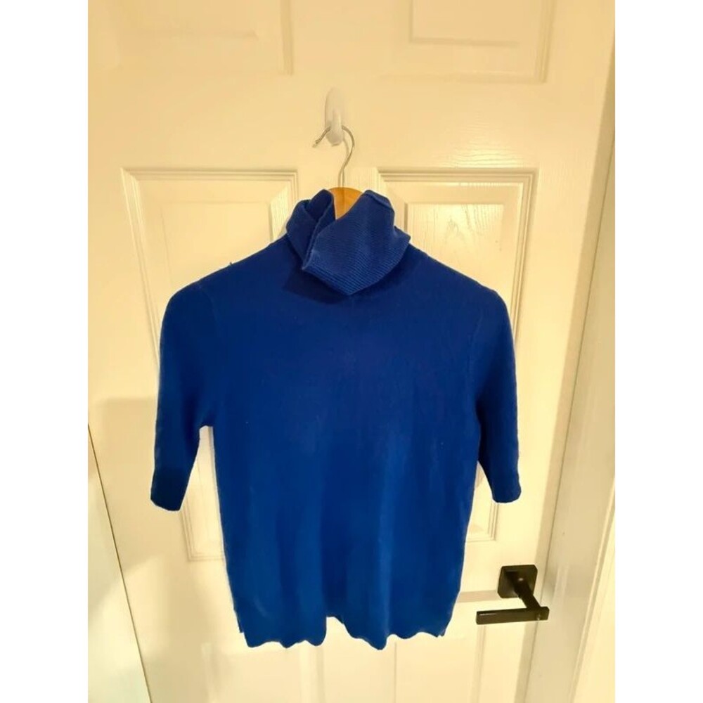 Ellen Tracy Cashmere  shirt
